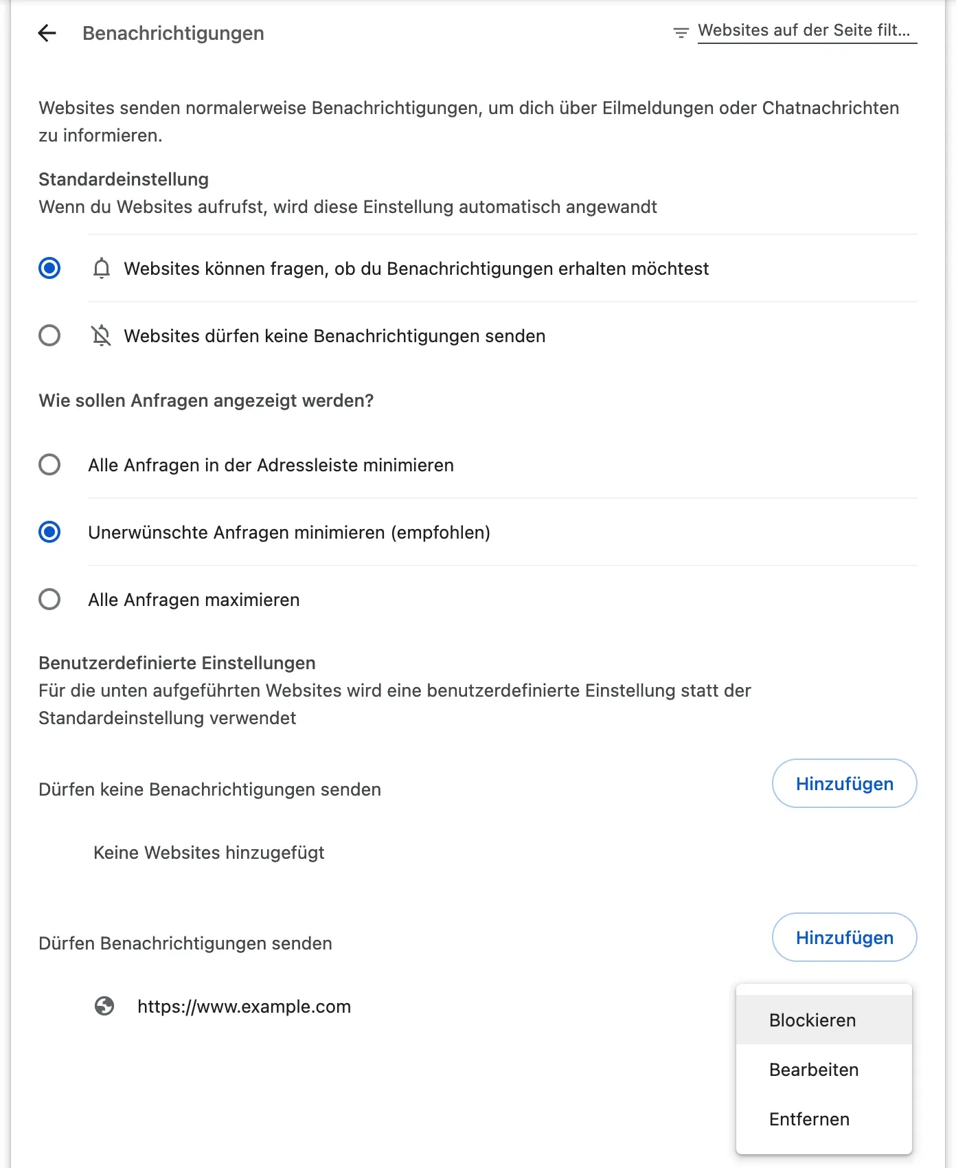 Die Benachrichtigungseinstellungen von Chrome: die Standardeinstellung, „Websites können fragen, ob du Benachrichtigungen erhalten möchtest“, die Art, wie Anfragen angezeigt werden, dann die Listen der Websites: Unter „Dürfen Benachrichtigungen senden“ ist das Menü der Beispielwebsite www.example.com geöffnet, mit Blockieren, Bearbeiten und Entfernen.