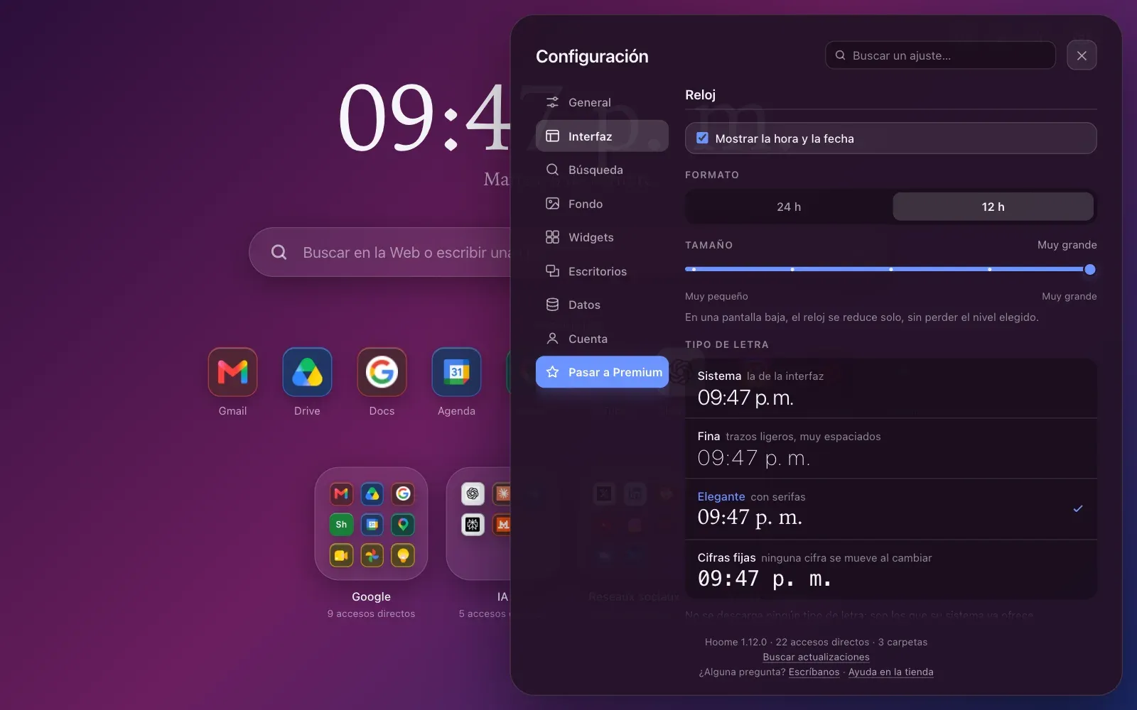 Configuración, apartado Interfaz, bloque Reloj: la casilla «Mostrar la hora y la fecha» marcada, el formato en 12 h, el tamaño en «Muy grande», y los cuatro tipos de letra, cada uno con su vista previa, «Elegante» elegido.