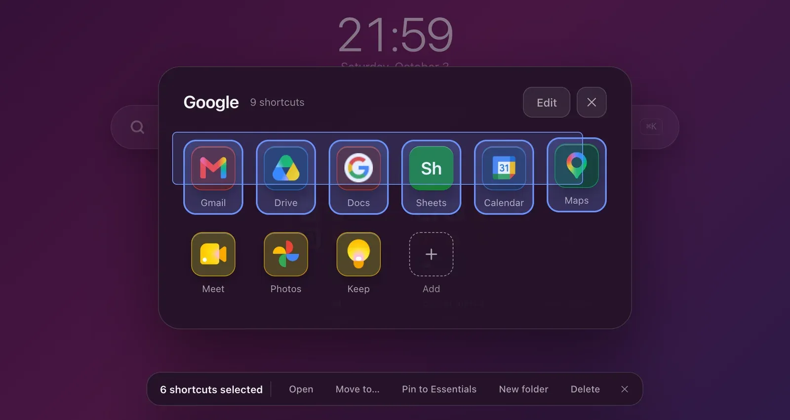 A rectangle drawn in an open folder: six shortcuts selected at once, and the bar offering to open them, move them or pin them to the Essentials.